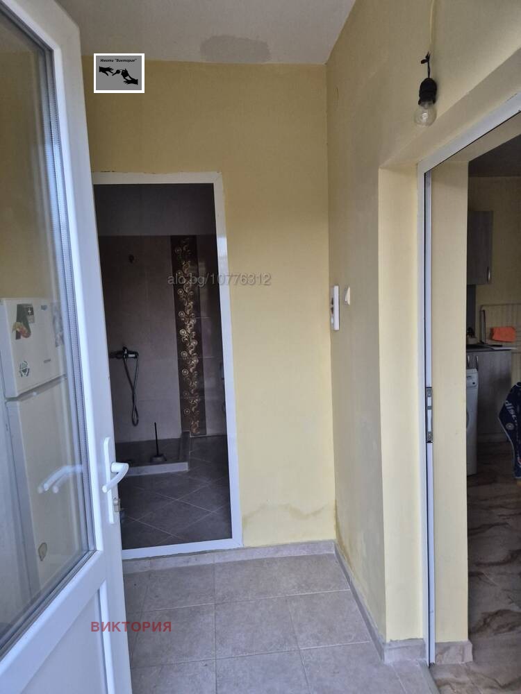 Продава КЪЩА, с. Калугерово, област Пазарджик, снимка 10 - Къщи - 52727811