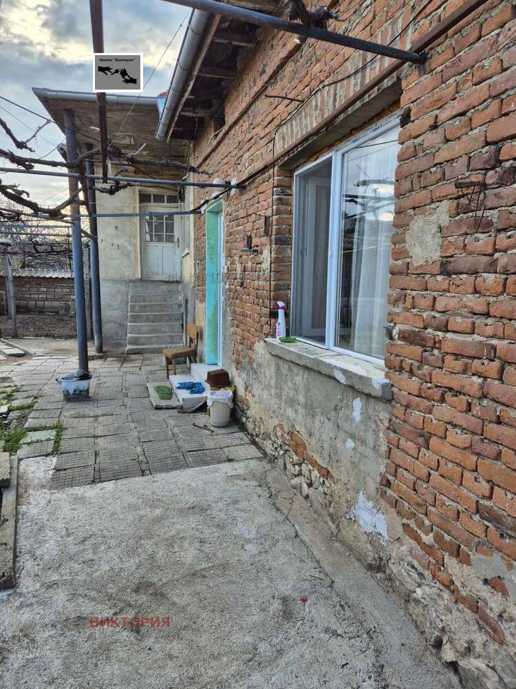 Продава КЪЩА, с. Калугерово, област Пазарджик, снимка 11 - Къщи - 52727811