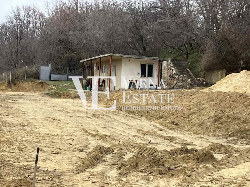 Продава ПАРЦЕЛ в град Варна, м-т Ракитника - 907 кв.м / 86 000 € » 168 201.38 лв., ВАРНА ЕСТЕЙТ