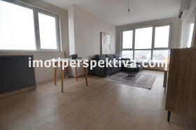 1 chambre Kyutchouk Parij, Plovdiv 1