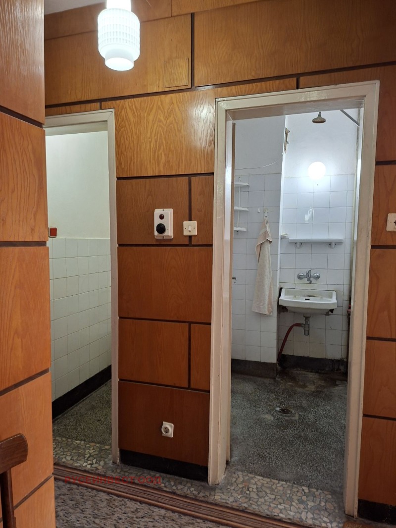 Na prodej  2 ložnice Ruse , Centar , 90 m2 | 99495299 - obraz [14]