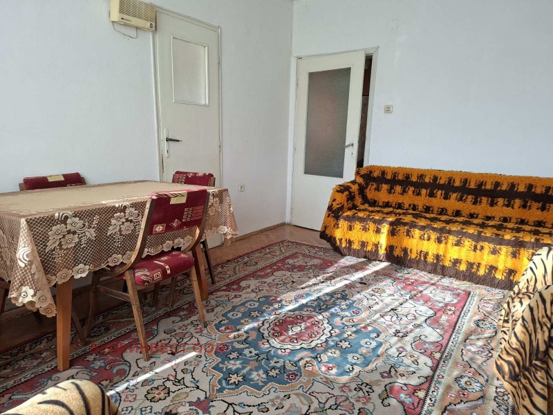Na prodej  2 ložnice Ruse , Centar , 90 m2 | 99495299 - obraz [8]