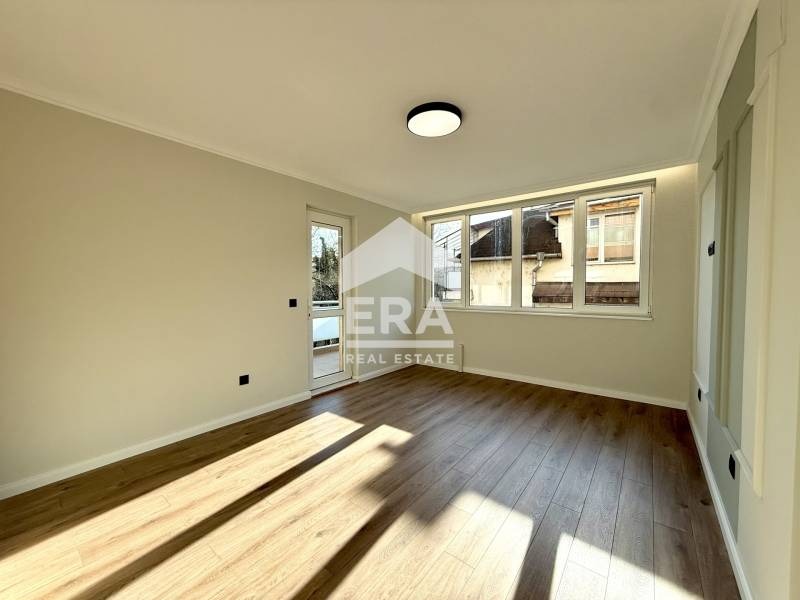 Продава 4-СТАЕН, гр. Велико Търново, Център, снимка 9 - Апартаменти - 52659271