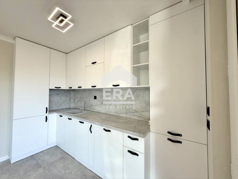 Продава 4-СТАЕН, гр. Велико Търново, Център, снимка 3 - Апартаменти - 52659271