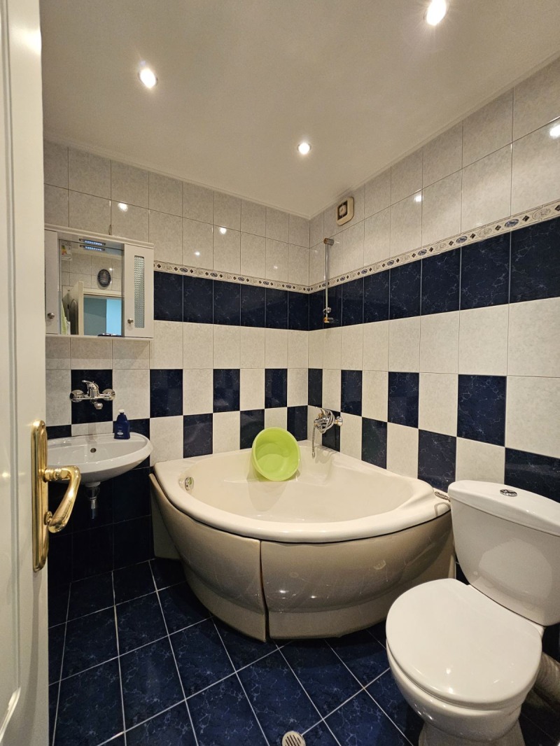 Til salg  Maisonette Pleven , Idealen tsentar , 136 kvm | 57316803 - billede [6]