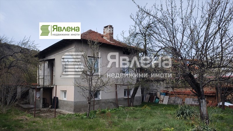 In vendita  Casa regione Sofia , Raduil , 128 mq | 25325183