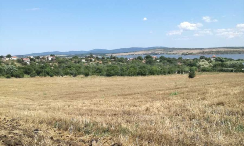 Продава ПАРЦЕЛ в град Бургас, Меден рудник - зона В - 12581 кв.м / 850 000 € » 1 662 455.50 лв., СУПРИММО - БУРГАС