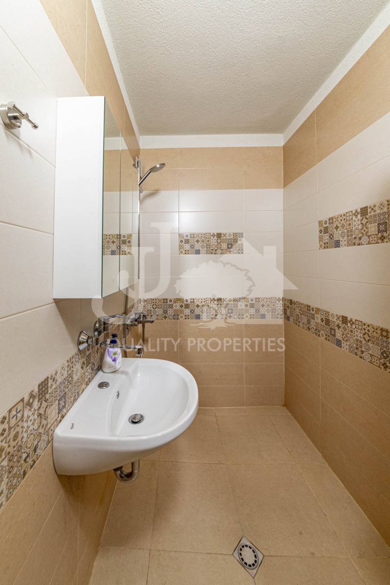 En venta  2 dormitorios Sofia , Geo Milev , 84 metros cuadrados | 97497414 - imagen [16]