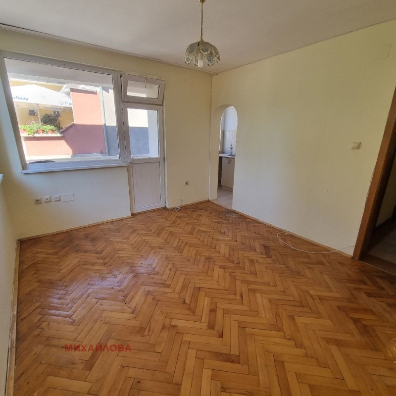 Te koop  3 slaapkamers Stara Zagora , Tsentar , 100 m² | 64693994 - afbeelding [2]