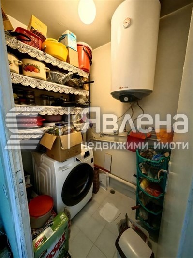 Продава МНОГОСТАЕН, гр. Благоевград, Еленово 1, снимка 15 - Aпартаменти - 48059241