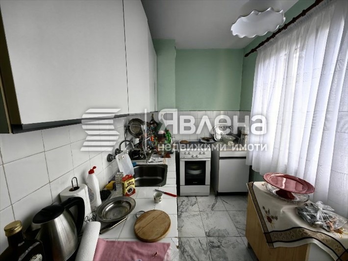 Продава МНОГОСТАЕН, гр. Благоевград, Еленово 1, снимка 3 - Aпартаменти - 48059241