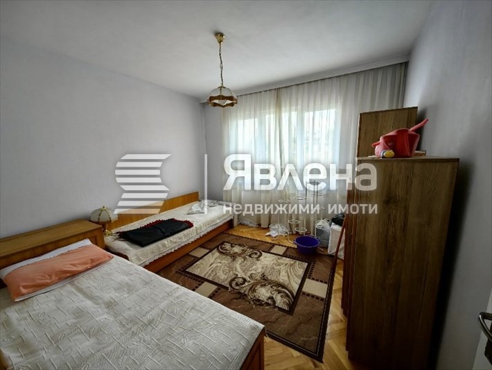 Продава МНОГОСТАЕН, гр. Благоевград, Еленово 1, снимка 7 - Aпартаменти - 48059241