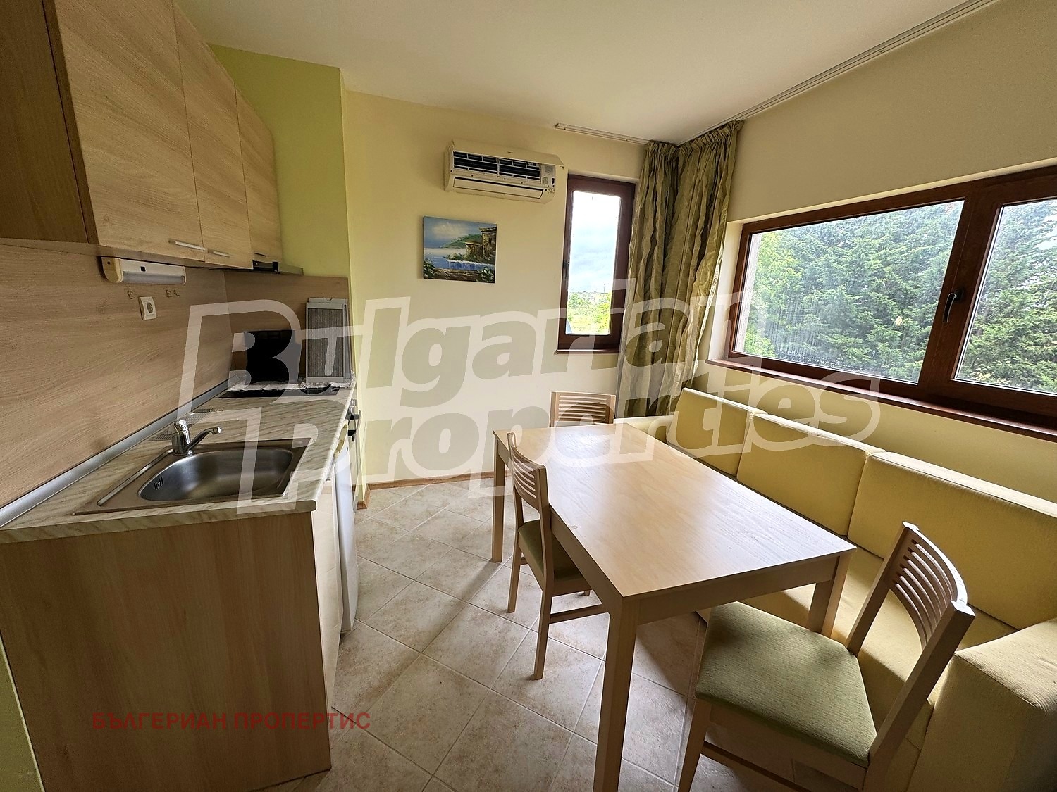 Продава  2-стаен област Добрич , гр. Каварна , 46 кв.м | 24322919
