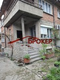 Продава КЪЩА, гр. Сливен, Център, снимка 2