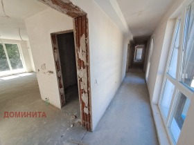 Studio Kiten, regio Boergas 3