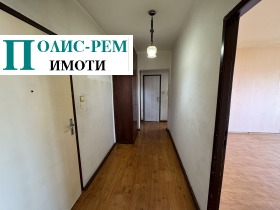 3-стаен град София, Сердика 9