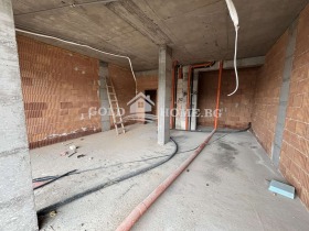 МАГАЗИН, 64 m2