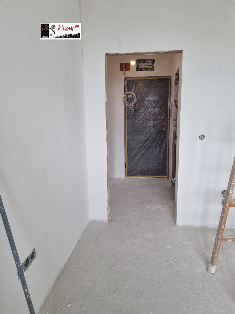 De vânzare  1 dormitor Varna , c.c. Ciaica , 61 mp | 75060244 - imagine [6]