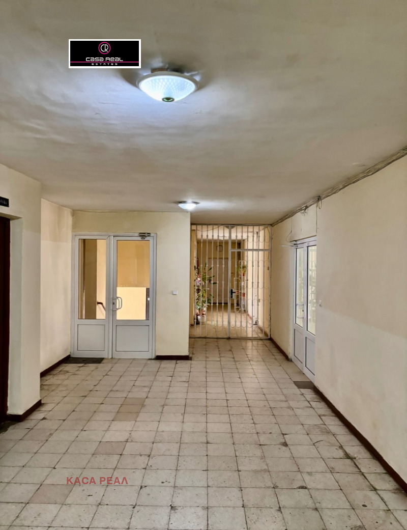 Zu verkaufen  1 Schlafzimmer Sofia , Lagera , 75 qm | 13091591 - Bild [11]