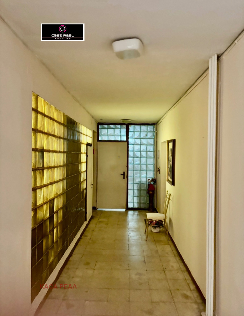 Zu verkaufen  1 Schlafzimmer Sofia , Lagera , 75 qm | 13091591 - Bild [8]