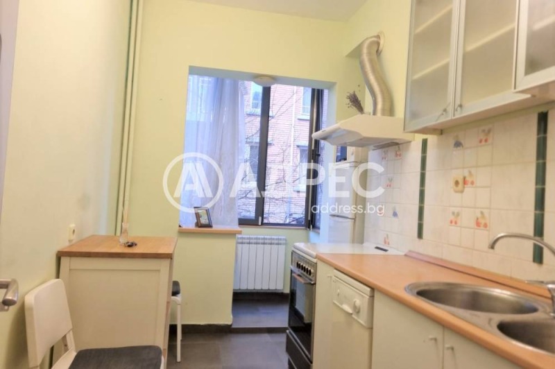 Продава 2-СТАЕН, гр. София, Център, снимка 4 - Апартаменти - 53520665