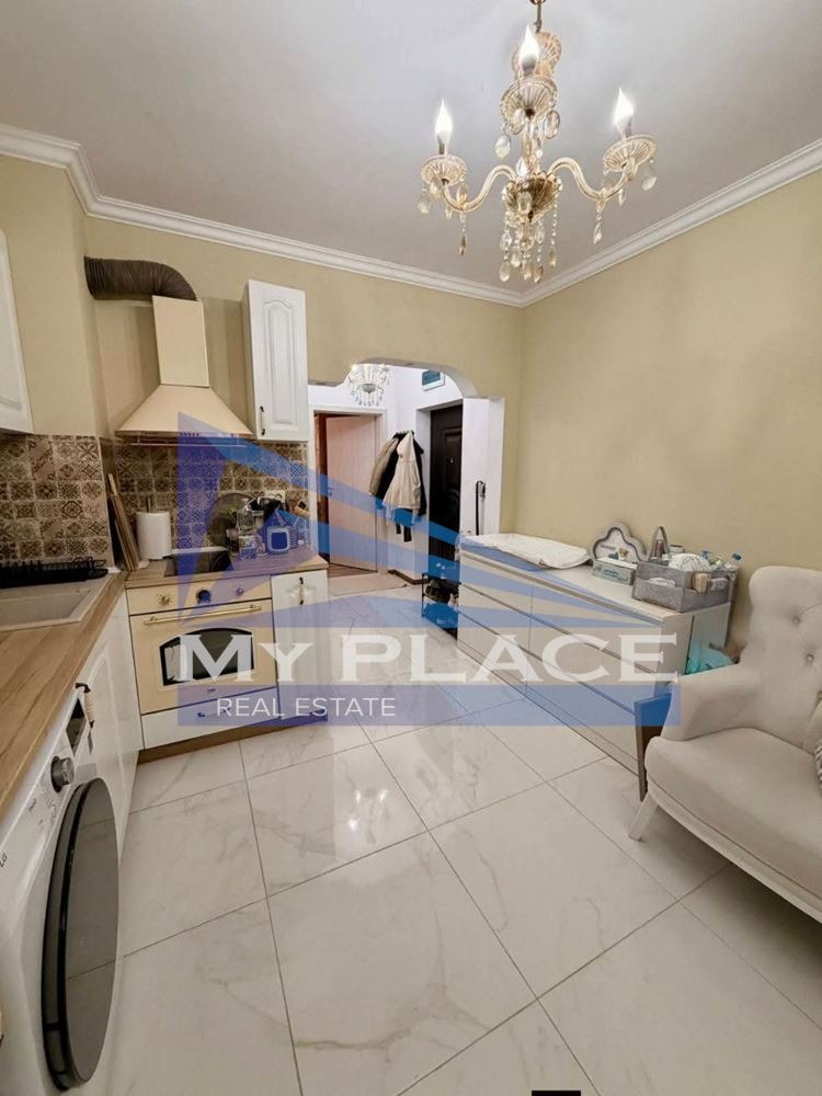 Продава 2-СТАЕН, гр. Шумен, Център, снимка 4 - Апартаменти - 54508962