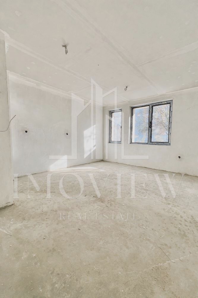 Продава 3-СТАЕН, гр. Варна, Лятно кино Тракия, снимка 2 - Апартаменти - 54002048