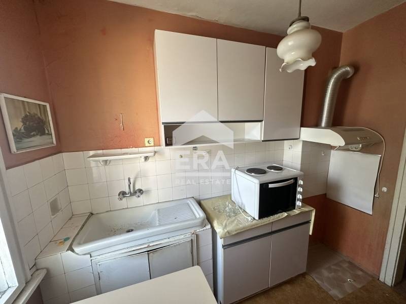 Продава 3-СТАЕН, гр. Добрич, Център, снимка 5 - Апартаменти - 54509308