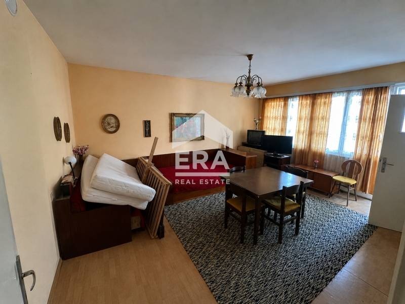 Продава 3-СТАЕН, гр. Добрич, Център, снимка 2 - Апартаменти - 54509308