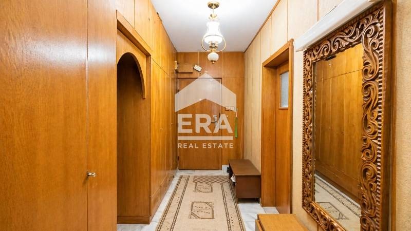 Продава МНОГОСТАЕН, гр. Търговище, Боровец, снимка 14 - Апартаменти - 54440751
