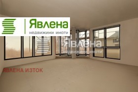 3-стаен град София, Редута 8