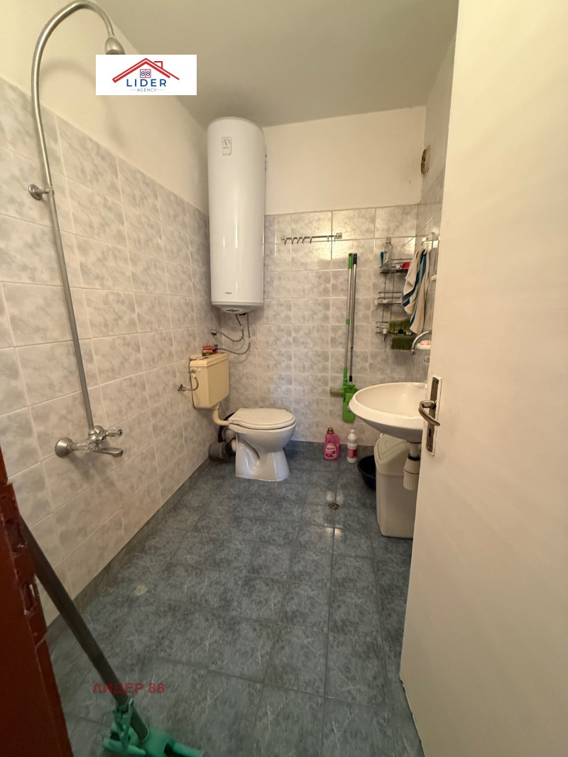 Продава  4-стаен град Плевен , Идеален център , 112 кв.м | 97748821 - изображение [6]