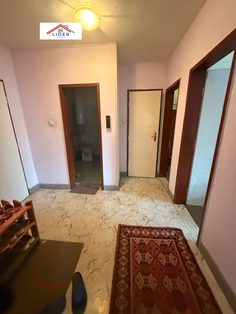 Продава  4-стаен град Плевен , Идеален център , 112 кв.м | 97748821