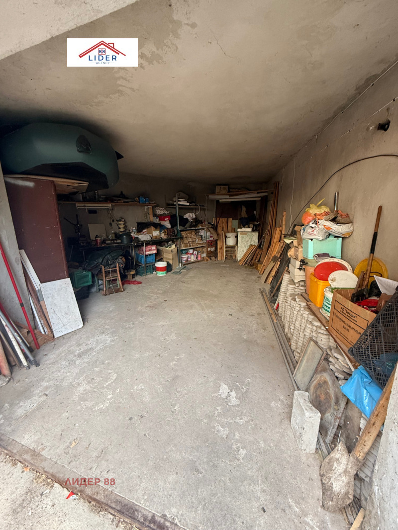 Продава  4-стаен град Плевен , Идеален център , 112 кв.м | 97748821 - изображение [12]