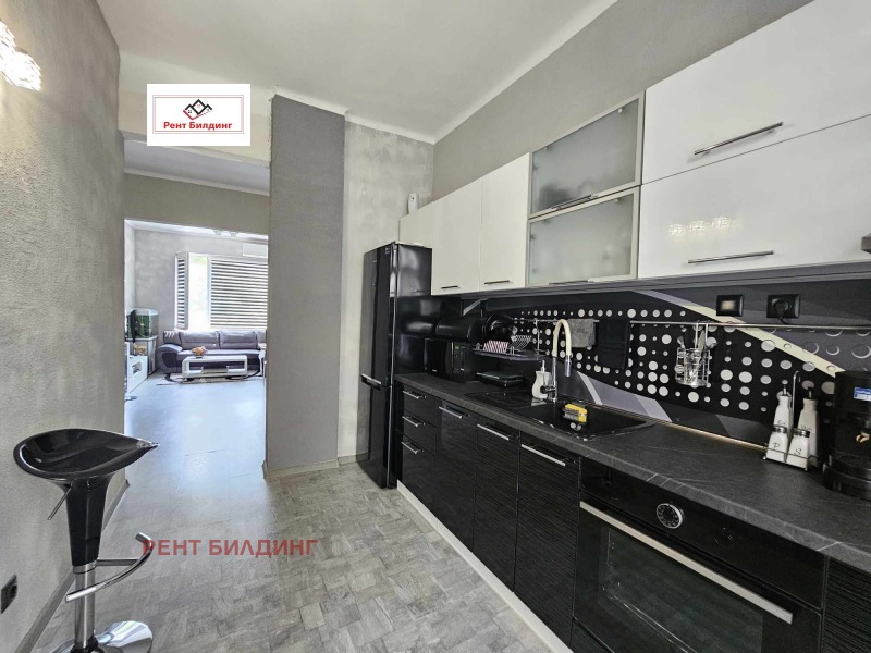 À venda  Mais de 3 quartos Burgas , Centar , 135 m² | 20918251 - imagem [2]