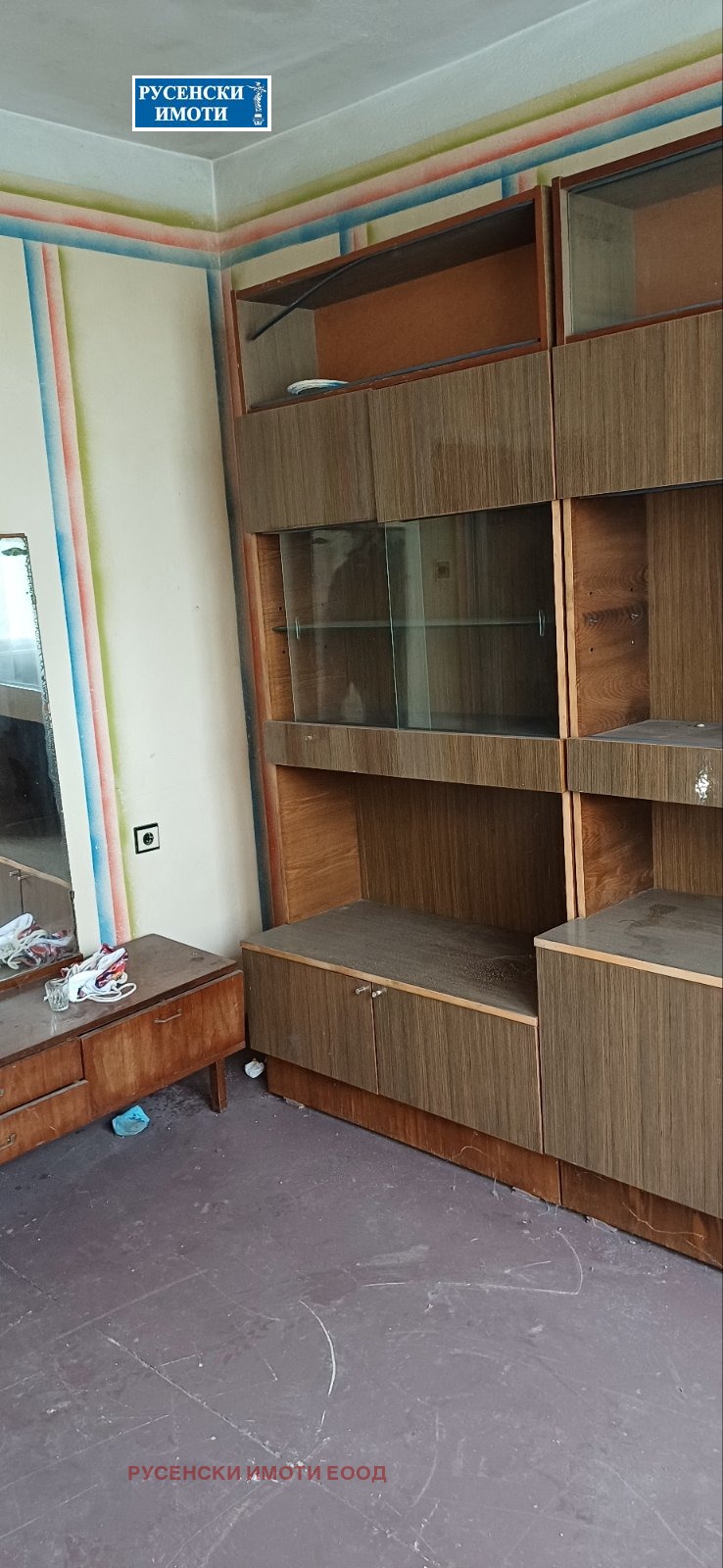 Продава ЕТАЖ ОТ КЪЩА, гр. Тутракан, област Силистра, снимка 4 - Етаж от къща - 54733883