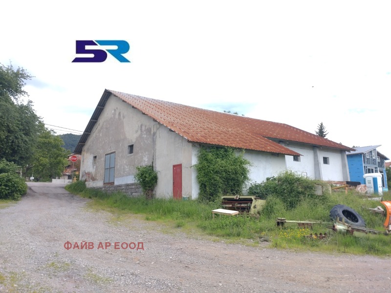 Na prodej  Úložný prostor oblast Pernik , Kladnica , 350 m2 | 23166665 - obraz [3]