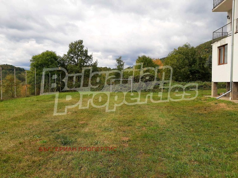 Продава ХОТЕЛ, с. Кръвеник, област Габрово, снимка 3 - Хотели - 52403130