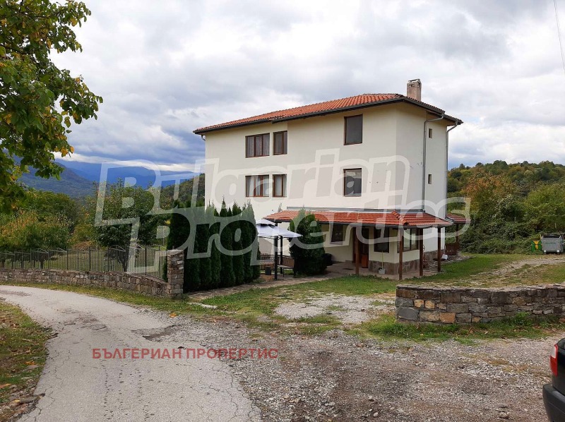 Продава ХОТЕЛ, с. Кръвеник, област Габрово, снимка 12 - Хотели - 52403130