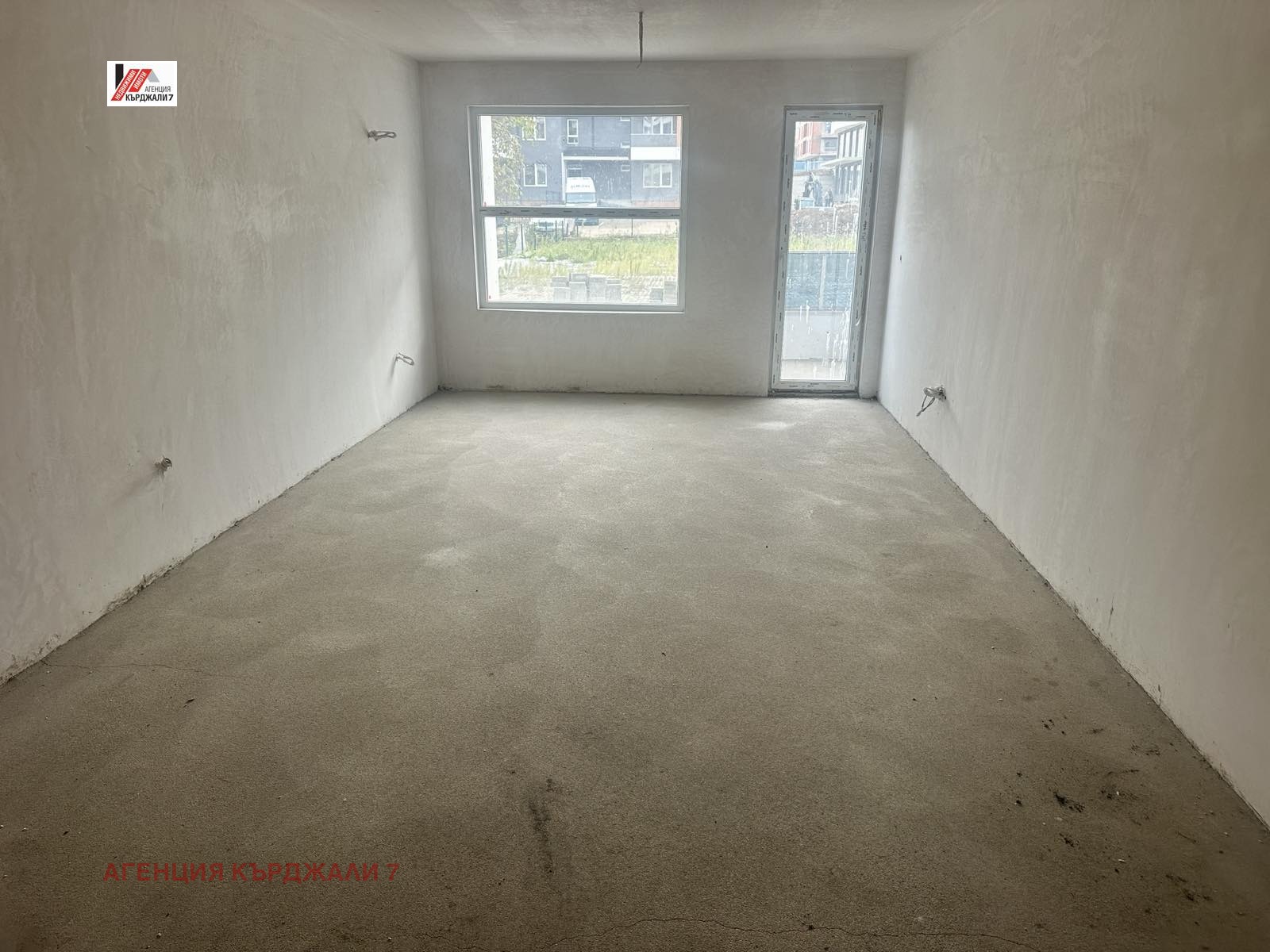 Продава 2-СТАЕН, гр. Кърджали, Възрожденци, снимка 3 - Апартаменти - 54037045