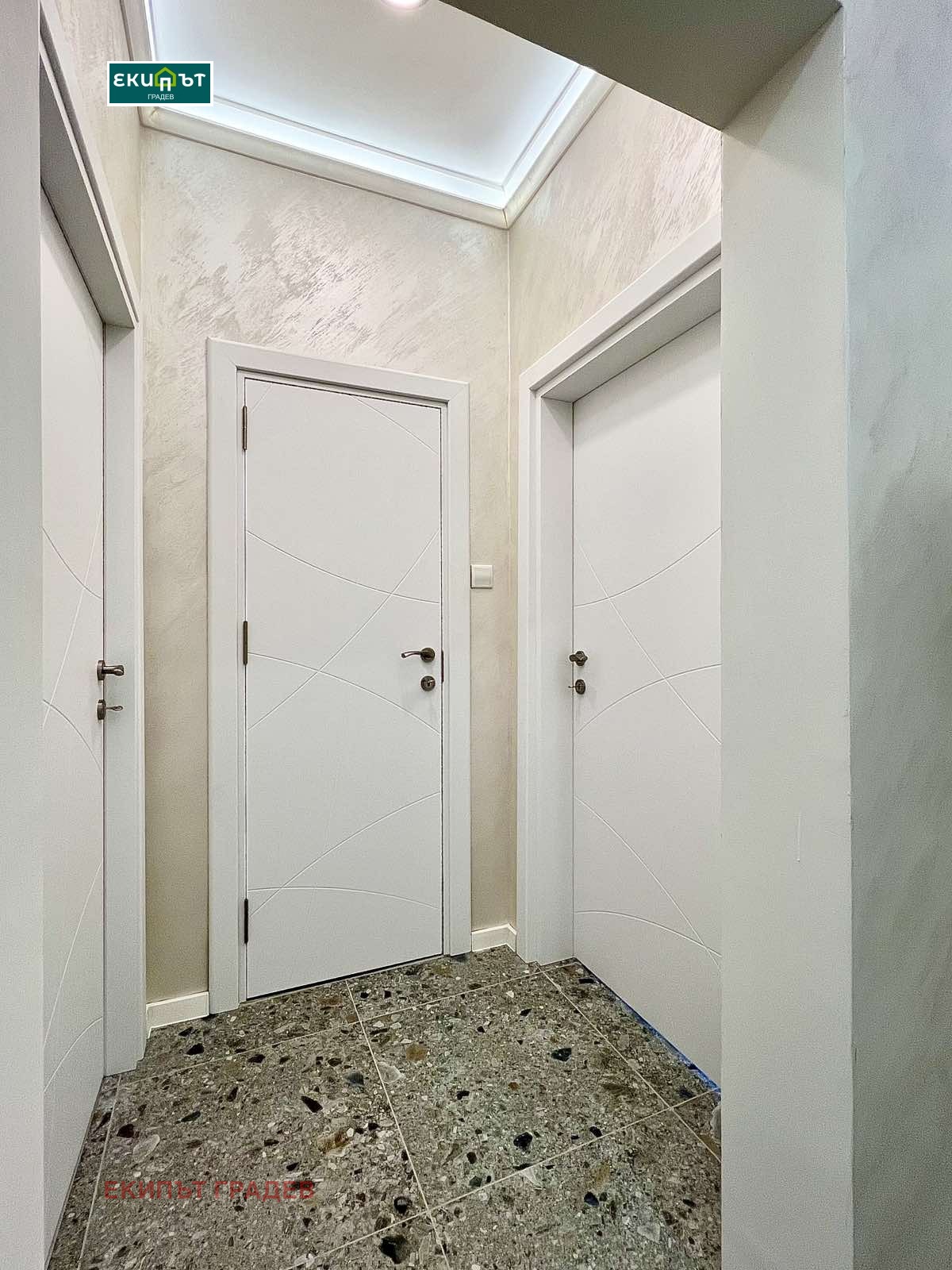 Продава 3-СТАЕН, гр. Варна, Младост 1, снимка 2 - Апартаменти - 54190399