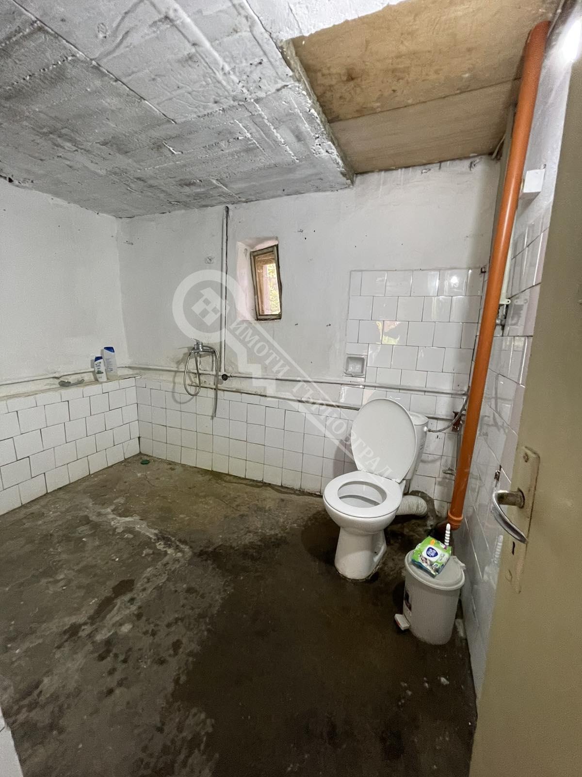 Продава КЪЩА, с. Куцина, област Велико Търново, снимка 9 - Къщи - 56256450