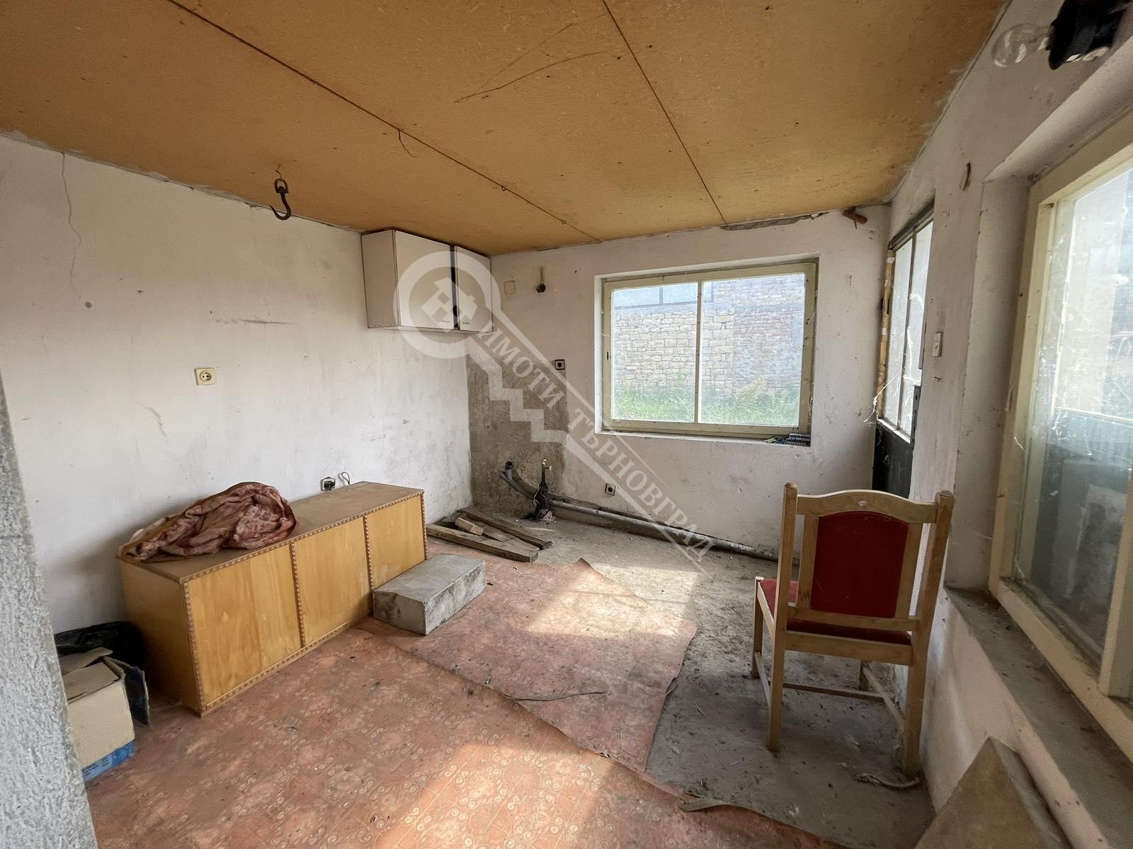 Продава КЪЩА, с. Куцина, област Велико Търново, снимка 12 - Къщи - 56256450