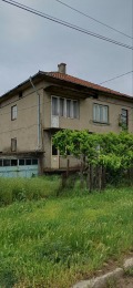 Продава ЕТАЖ ОТ КЪЩА, гр. Тутракан, област Силистра, снимка 1