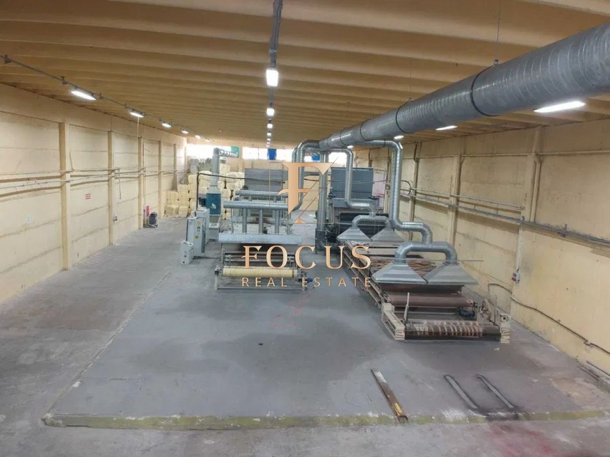 Продава ПРОМ. ПОМЕЩЕНИЕ | Imot.bg — изображение 4