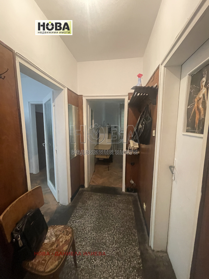 Продава  2-стаен град Русе , Алеи Възраждане , 60 кв.м | 71373958 - изображение [7]