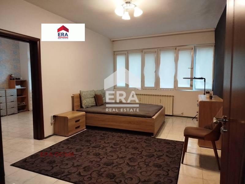 Продава 2-СТАЕН, гр. Ловеч, Център, снимка 8 - Апартаменти - 51559814