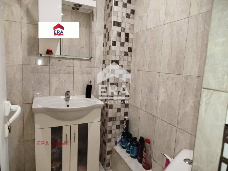 Продава 2-СТАЕН, гр. Ловеч, Център, снимка 6 - Апартаменти - 51559814