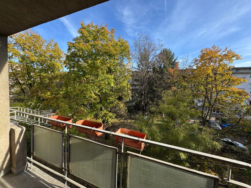 Продава 4-СТАЕН, гр. София, Иван Вазов, снимка 3 - Апартаменти - 52161873