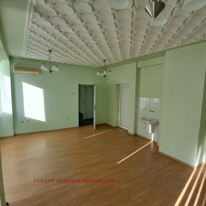 For Sale  Office Gabrovo , Tsentar , 377 sq.m | 75361318 - image [3]